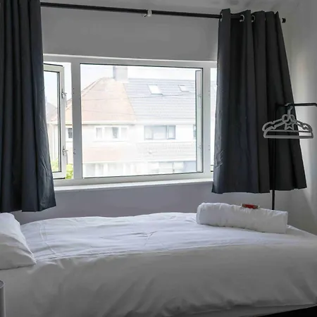 3-bed-patchway-self-check-in-parking-wi-fi-sleeps 5 Bristol