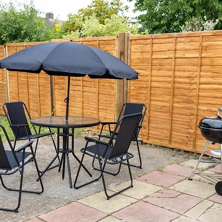 3-bed-patchway-self-check-in-parking-wi-fi-sleeps 5 Bristol