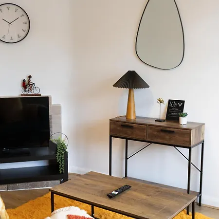 3-bed-patchway-self-check-in-parking-wi-fi-sleeps 5 * Bristol